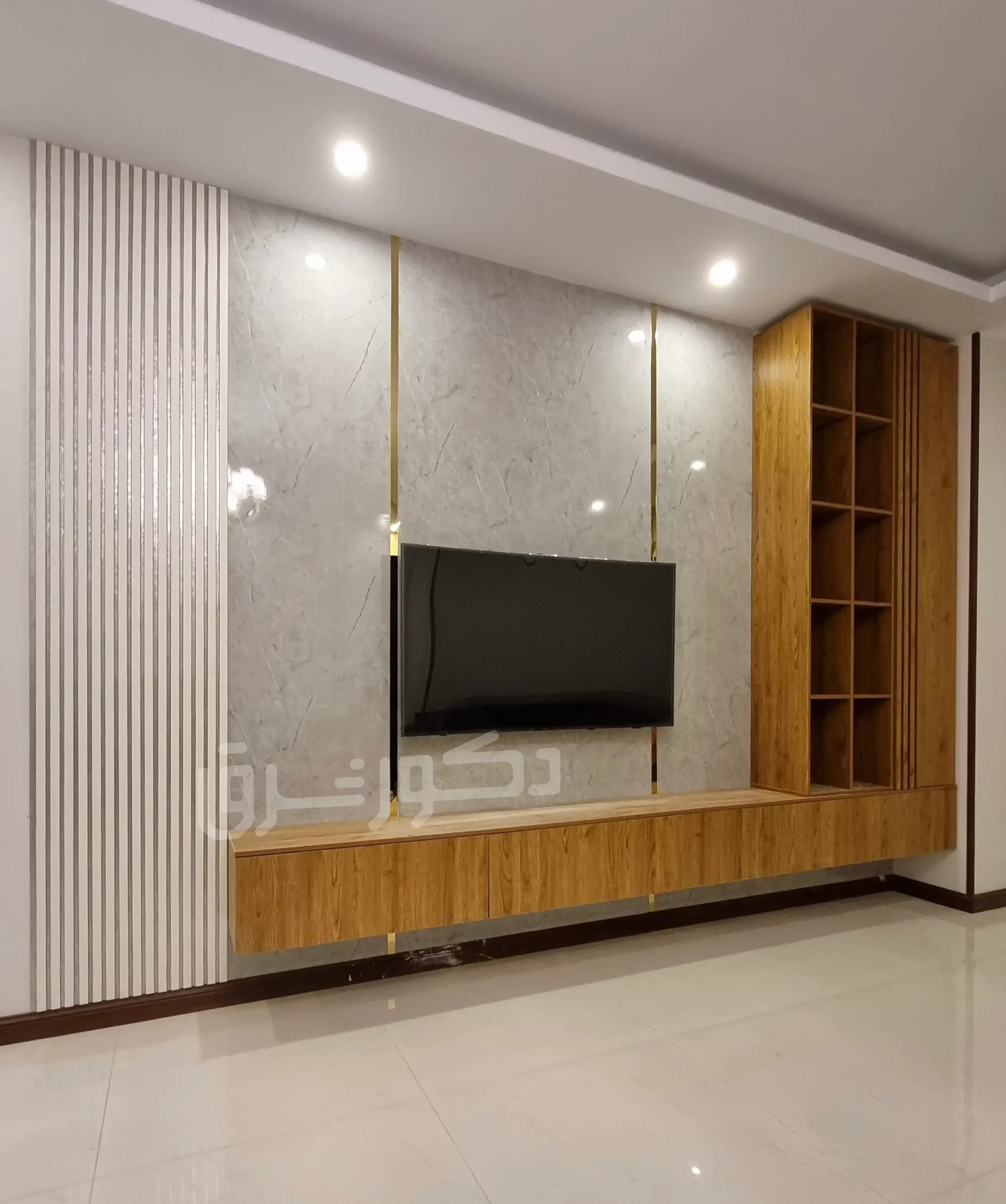 tv-wall-honey-wood1